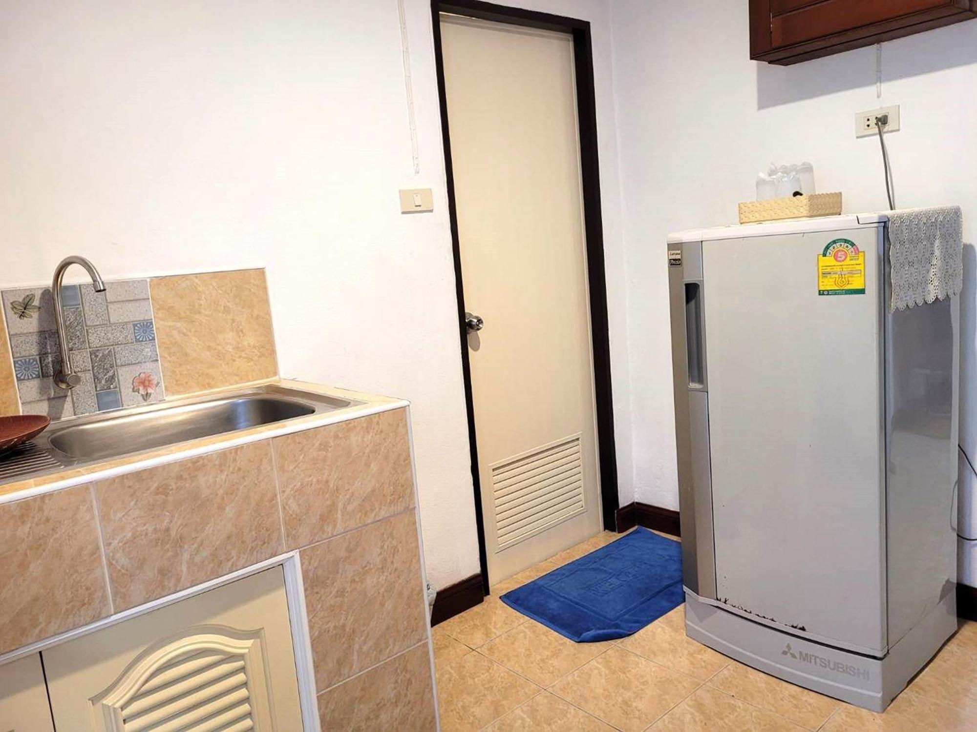 Rabbit Mansion Patong Hotel Ngoại thất bức ảnh