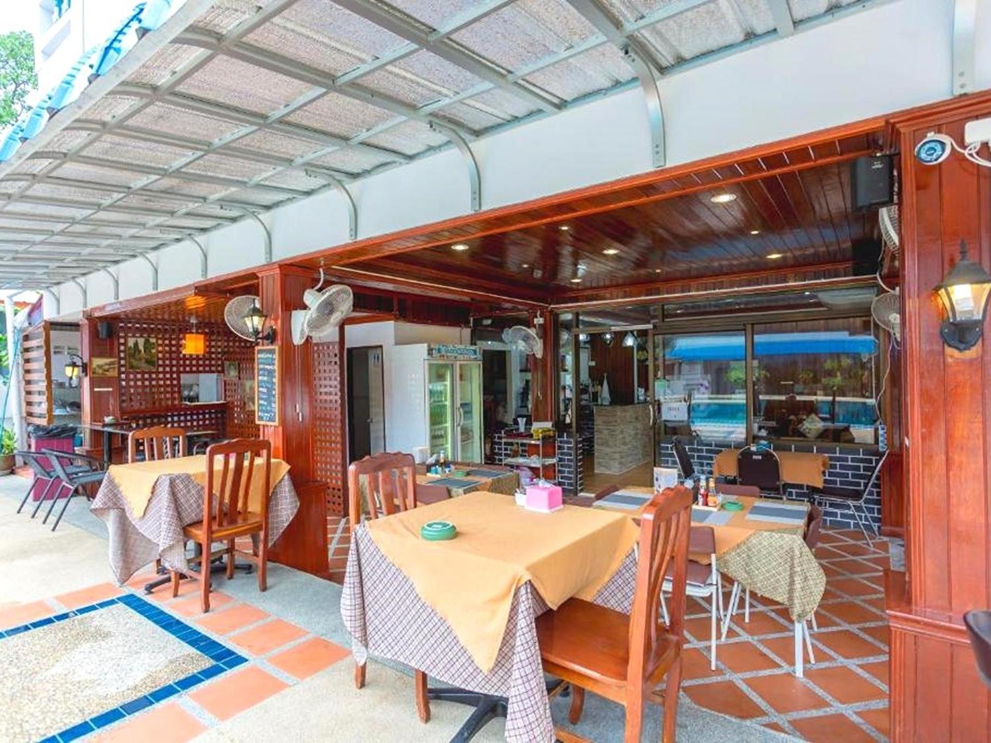 Rabbit Mansion Patong Hotel Ngoại thất bức ảnh